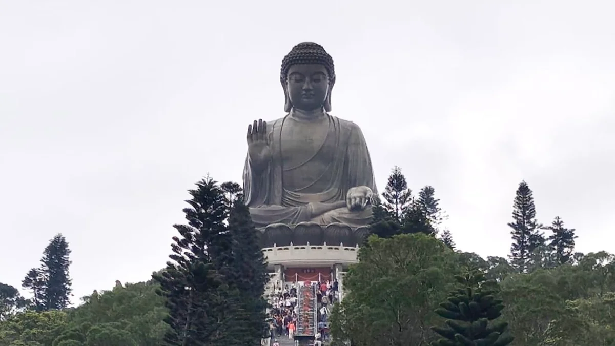 The Tian Tan Buddha statue on Lantau Island, representing the roots of Buddhist vegetarian in Hong Kong.