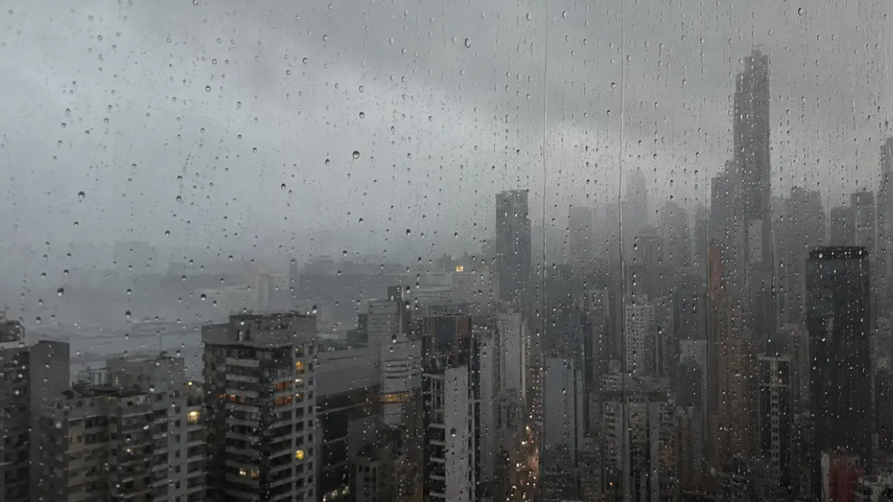 Dangerous Hong Kong Typhoon: Exactly What to Do During a T8 Typhoon in HK to Survive